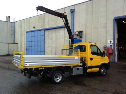 HIAB033004